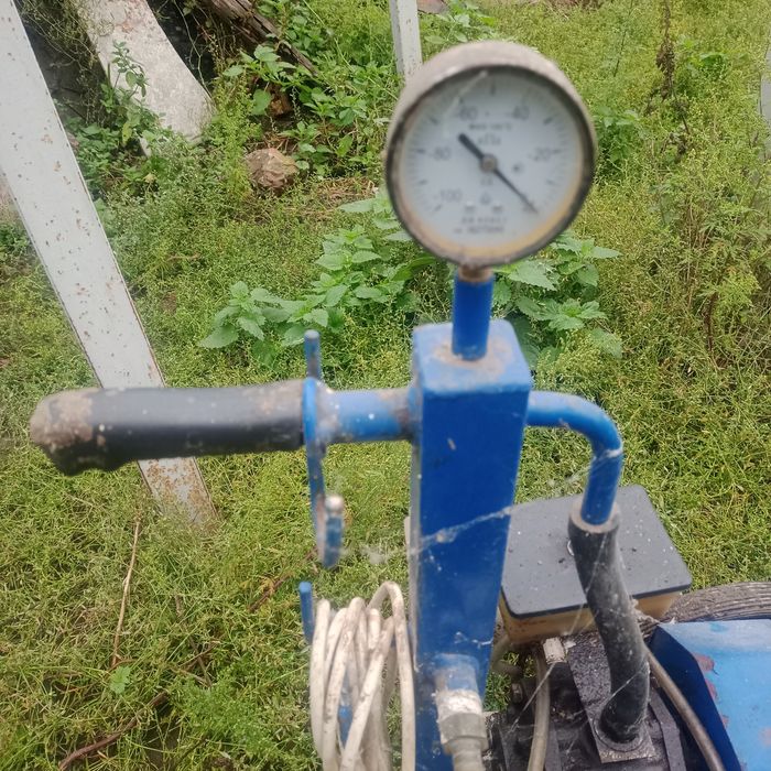 Доїльний апарат продам
