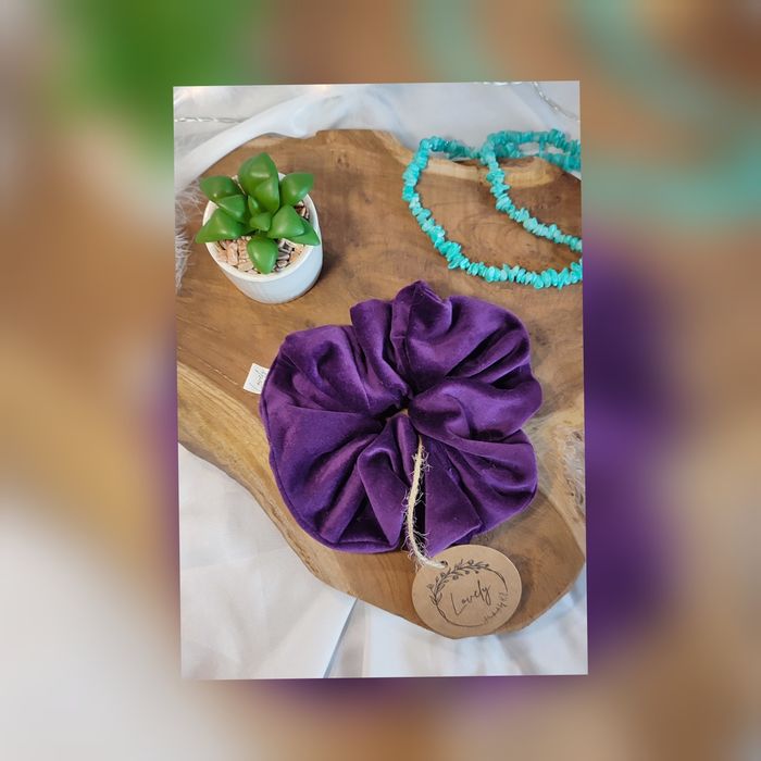 Gumka do włosów Scrunchies - Lovely - Handmade