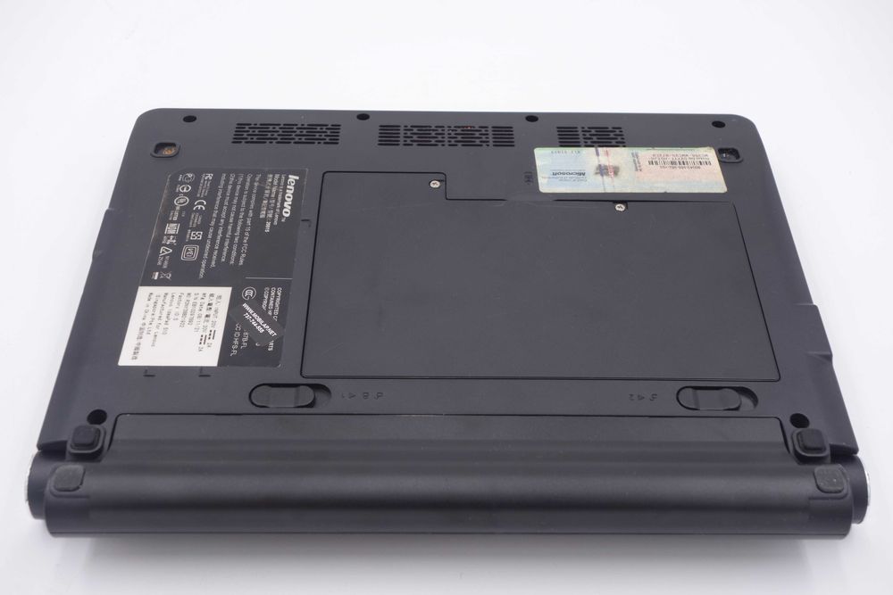 Laptop Używany Lenovo S10 Intel 10,1 HD 2GB 160GB HDD Win XP Gw FV