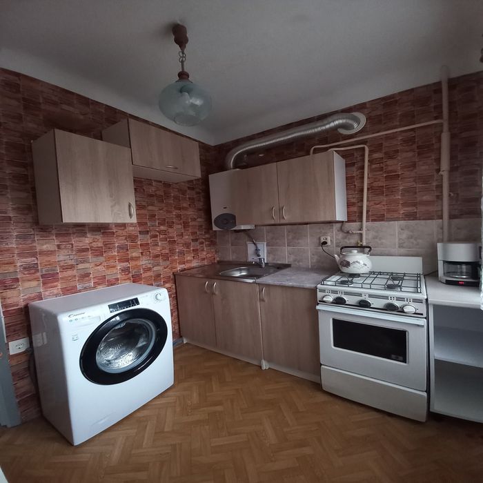 Подобово 3-х кімнатна квартира. Центр. Мінімум 2 ночі.