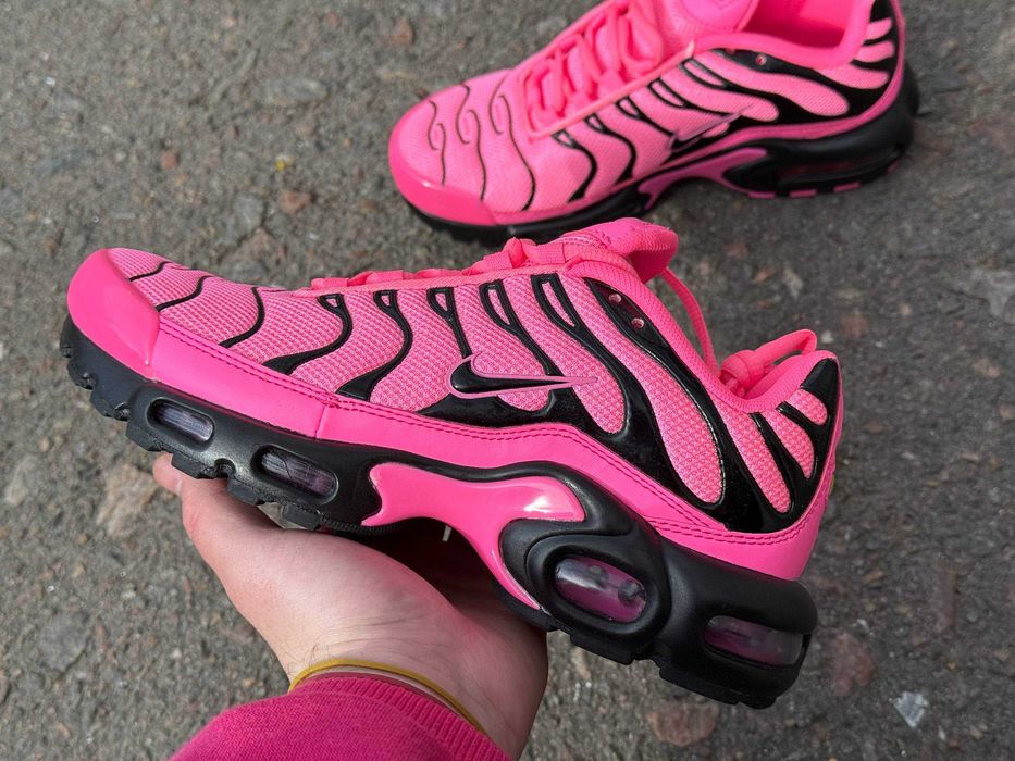 Нові кросівки Nike Air Max Plus / 2 кольори. Розміри 36 38-40