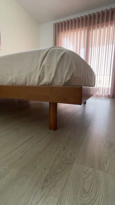 Cama de casal 190x160