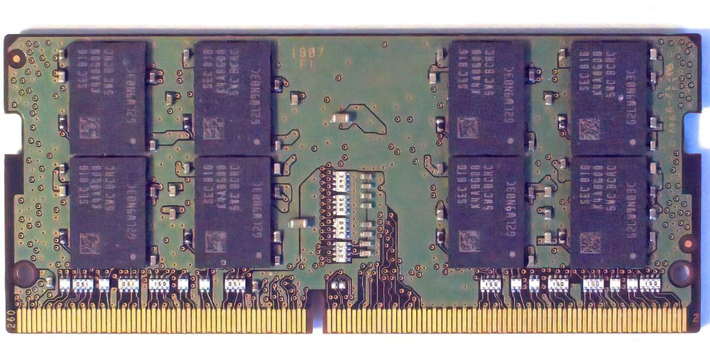 Pamięć RAM 16GB 2Rx8 PC4-2400T-SE1-11