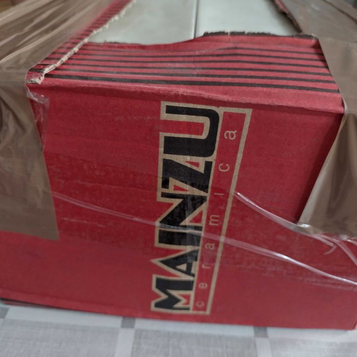 Płytki ceramiczne ścienne, hiszpańskie