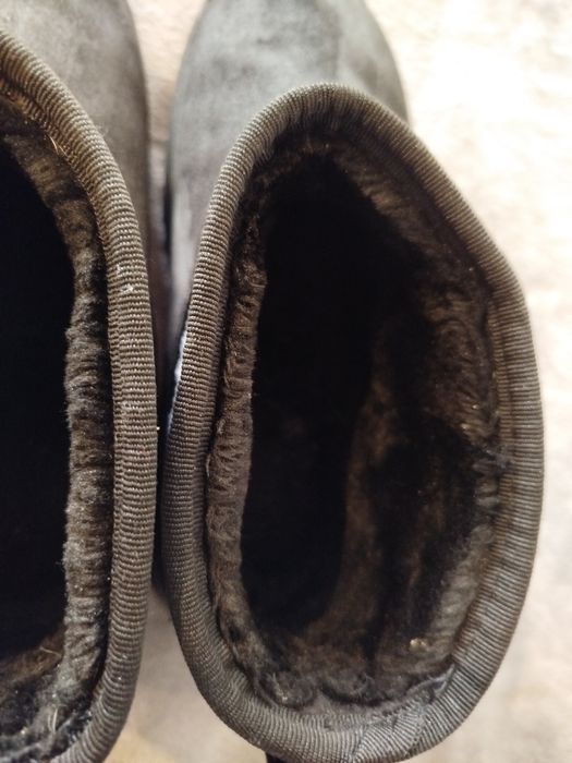 Жіноче зимове взуття б/у