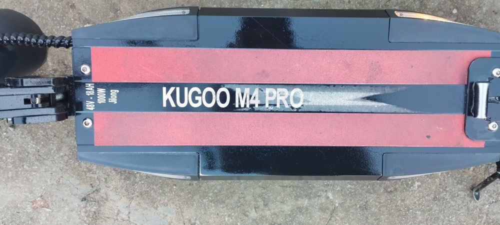 Електросамокат KUGOO M4 PRO 1000W,18AH