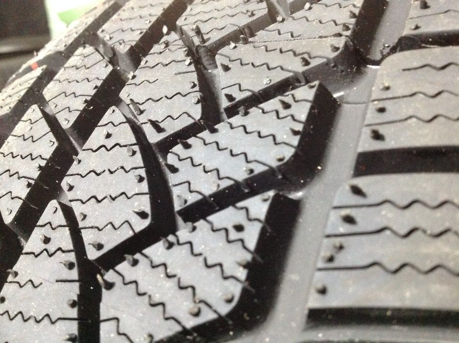 шини 225 55 17 (94V) PRO SNOW ( Наварка) Profil Collins Зима Лето 2025