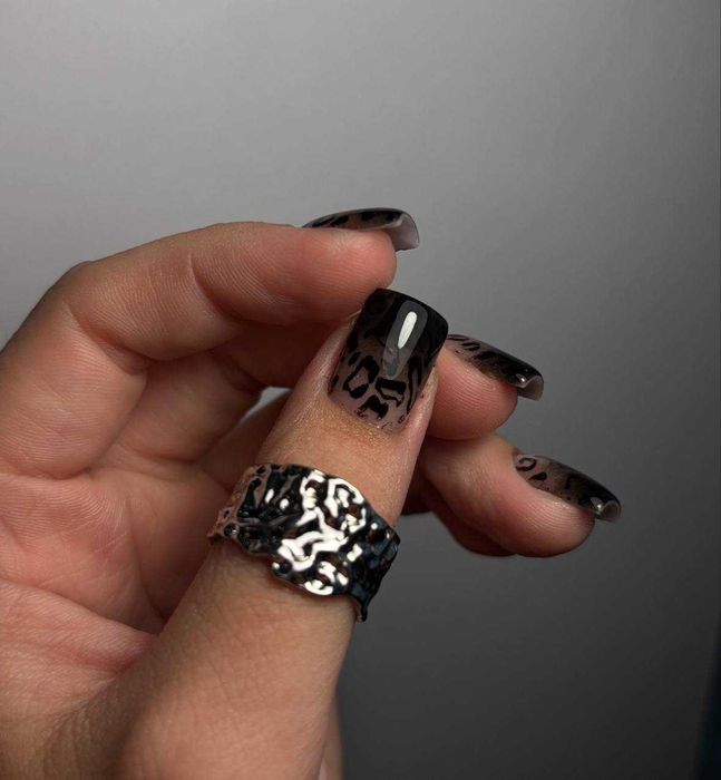 Маникюр Васильків ТЦ Ліберті