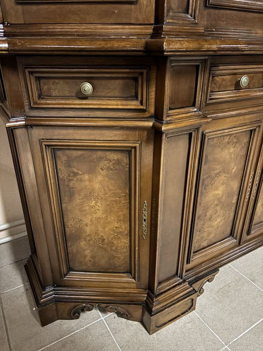 Włoska Stylowa Witryna Kredens Bliblioteczka Ludwik Barok Czeczot