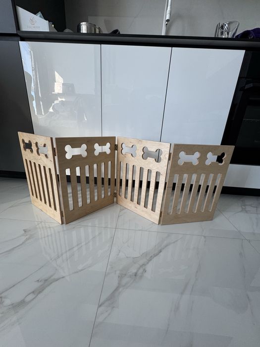 Перегородка для собак. Ограждение для собак. Клетка для собак