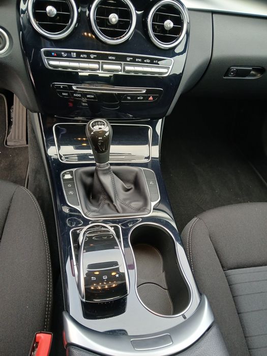 Mercedes C220D bluetec 57.000 km!!!