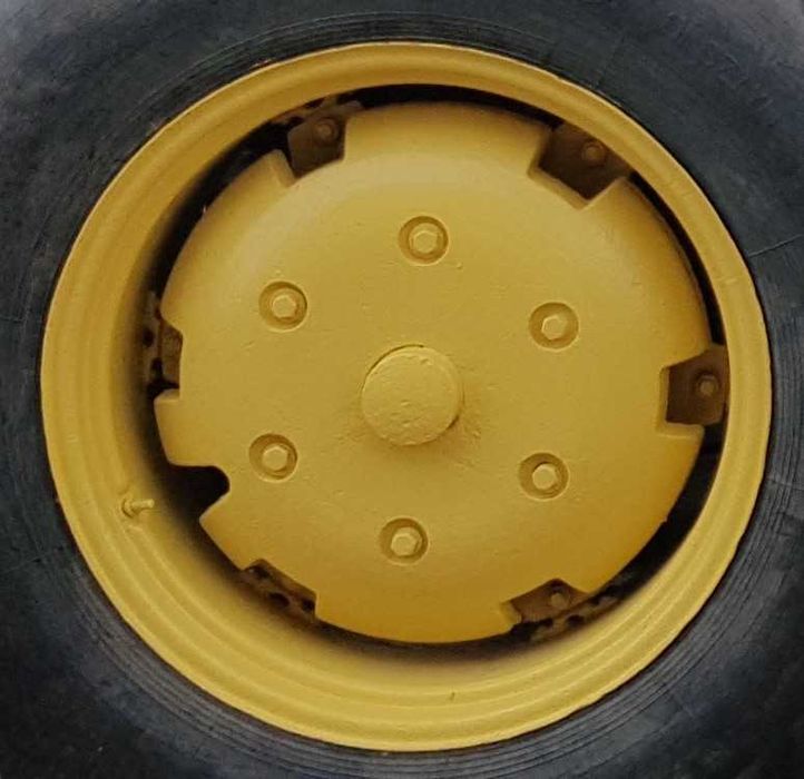 Ursus C-4011 Obciążniki kół tylnych - środki i talerze