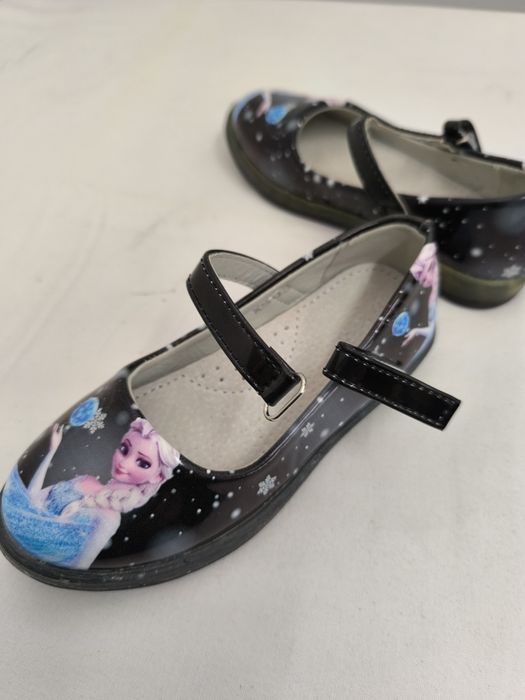 Buty baletki dziewczęce z Elzą czarne rozmiar 30 wkładka 16 cm