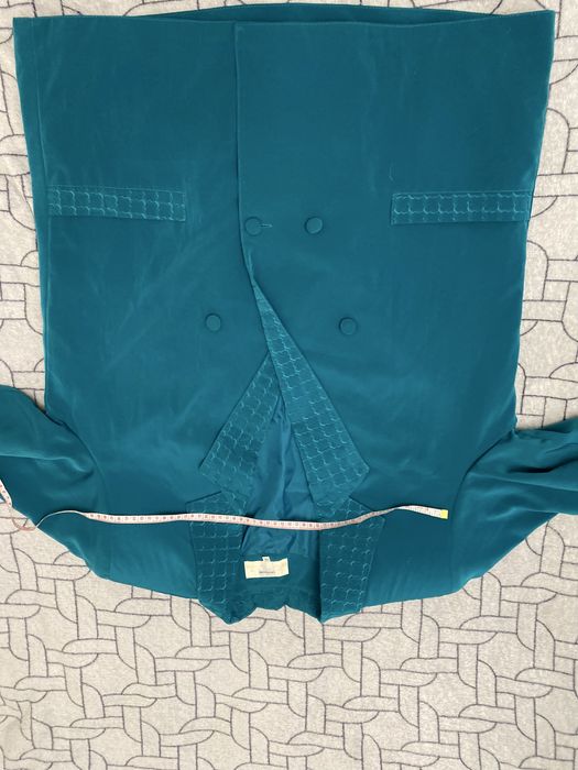 Продам спідничку та піджак жіночий