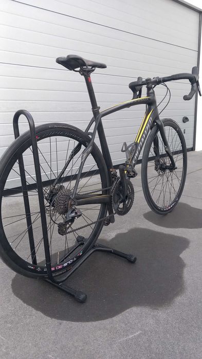 Vendo bicicleta de estrada Speciallezed,  modelo Roubaix,  em Carbono