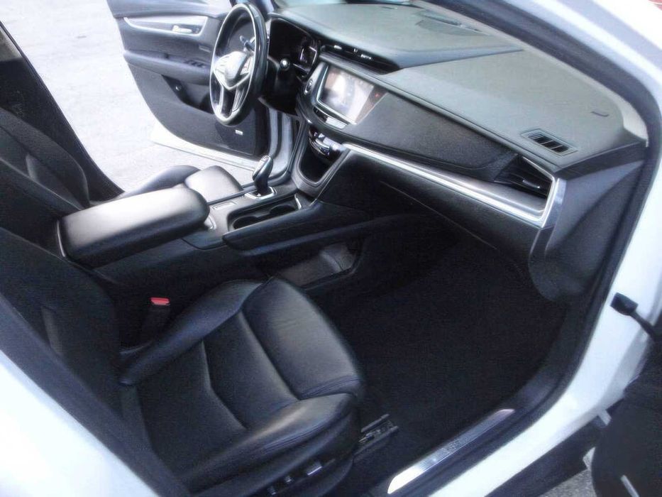 Cadillac XT5      2018