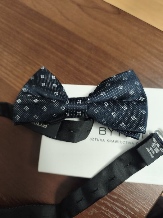 Elegancka muszka męska