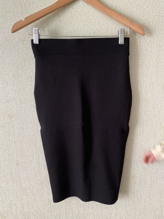 Спідниця жіноча.