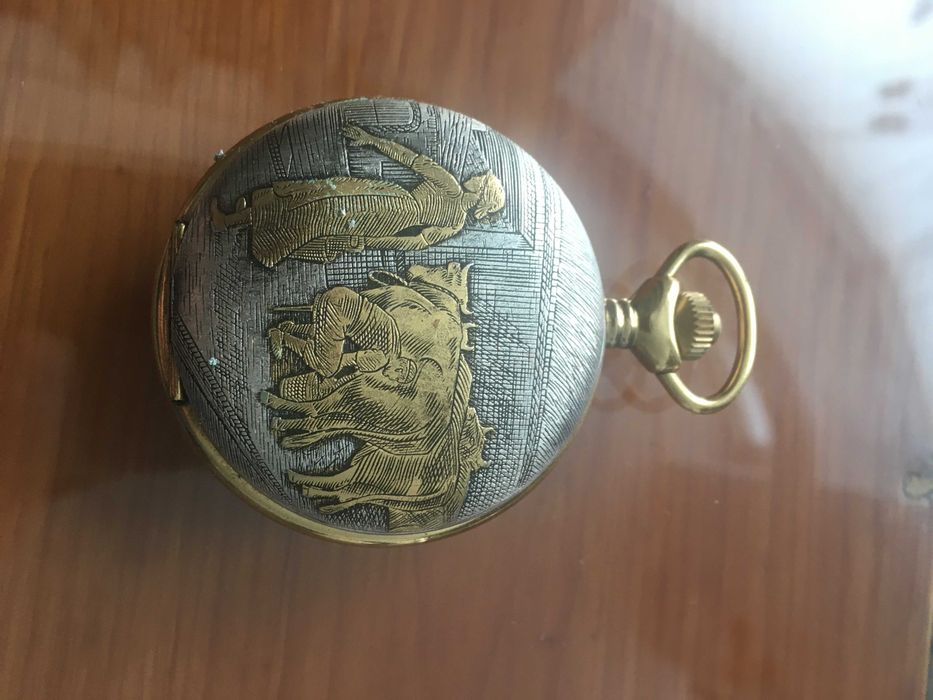 Relogio Bolso Folklore suiço