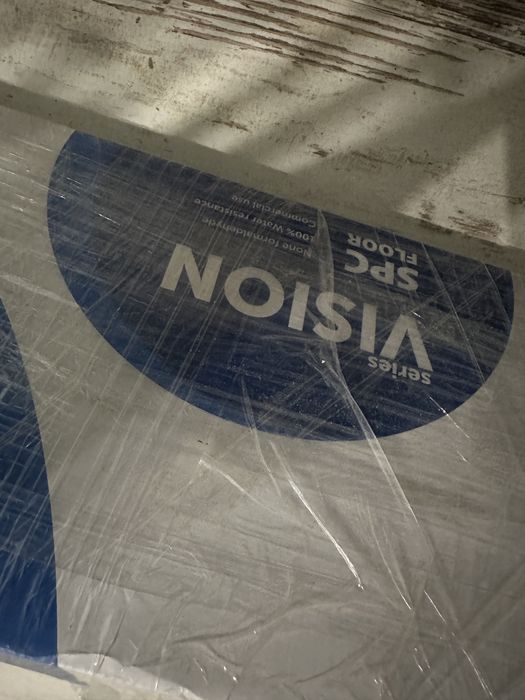 Залишки класного найміцнішого ламінату 1,5 м2