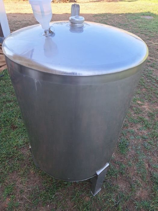 Cuba inox 200L Macedo Cavaleiros (vindima)