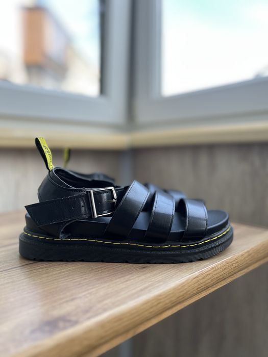 Dr. Martens (41р)