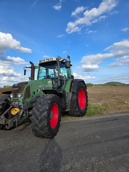 Fendt 820  Fendt 820 jak John deere! Claas! Case! New Holland!