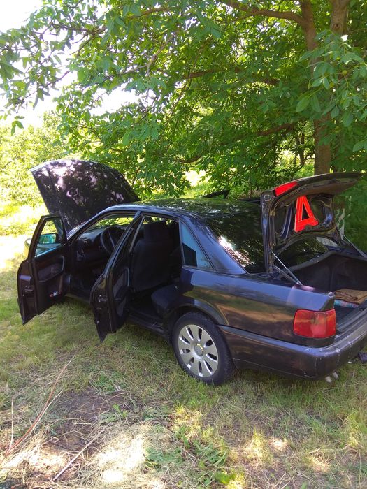 Аudi А6с4 1995р.