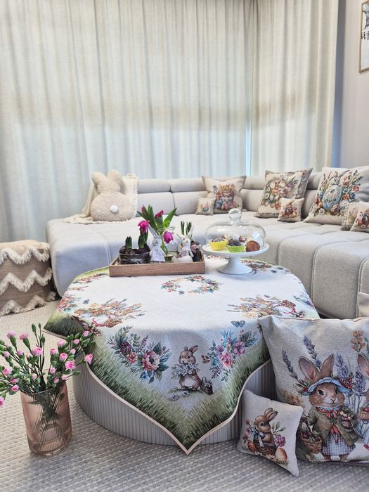 Obrus Wielkanocny 100x100 cm 1344VE z Zajączkami