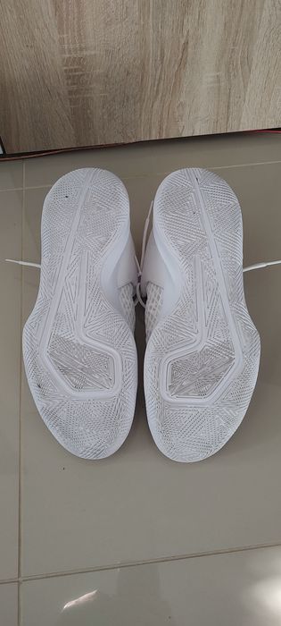 Buty-Nike. hyperspeed-court-biale