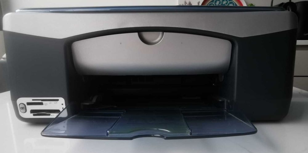 HP PSC 1350 All-in-One Multifunction Printer64585170597507124