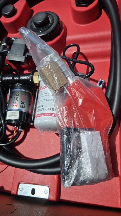 Tanque portátil de diesel e gasolina VEVOR, 440 L