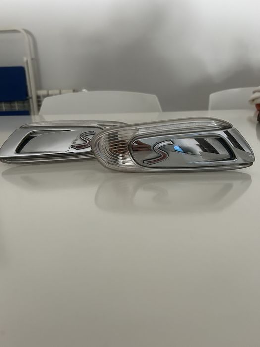 Piscas laterais Cooper S