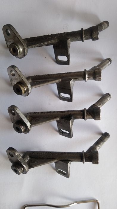 Króciec wody 06A103212A 1.6 MPI BSE BGU BFQ