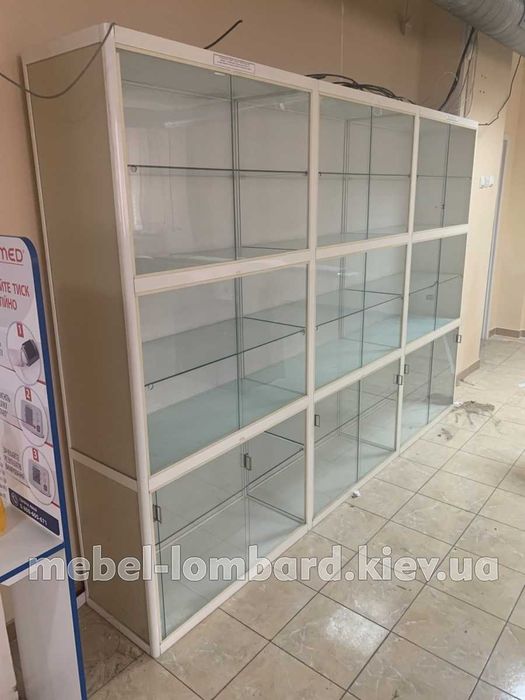 Шкаф-витрина "Белый" бу