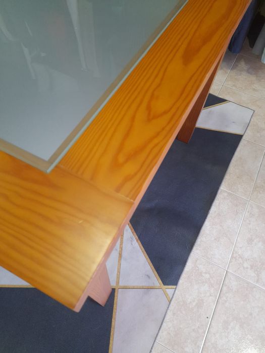 Mesa de sala como nova