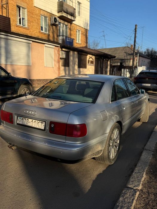 Ауді а8 д2 1998р