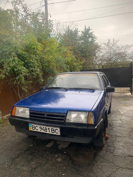 Терміново Продам ВАЗ 2109 в гарному стані сів і поїхав . Всі питання за телефоном