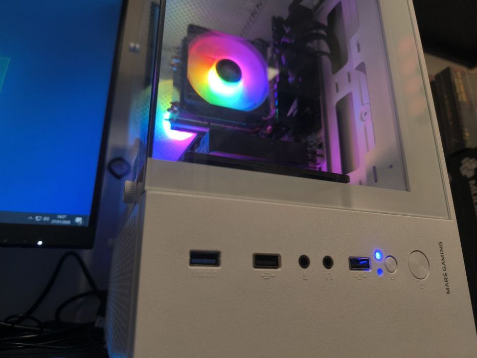 PC Gaming 3050RTX 16 Ram + Ecrã + Periféricos 3x S/ Juros