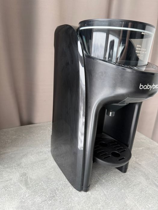 Машина для приготування дитячої суміші Baby Brezza Formula ProAdvanced