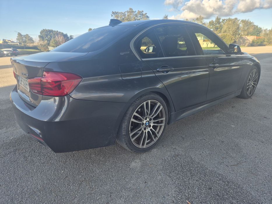 Bmw 330e plug-in híbrido pack m