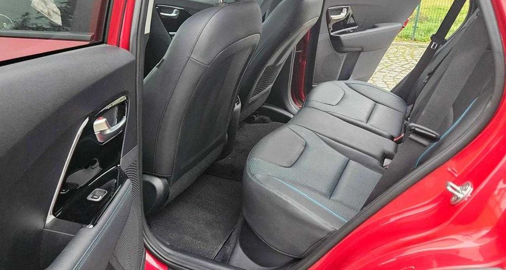 Kia Niro 2022 64 квт