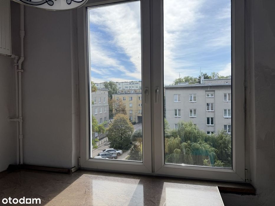Kawalerka | Balkon z widokiem na zieleń