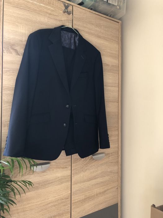 Garnitur granatowy młodzieżowy