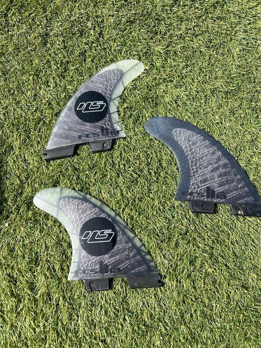 Quilhas FCS II Hayden Shapes PC Carbon Large Thruster - Como Novas