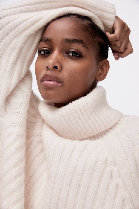 Zara светр пудра шерсть