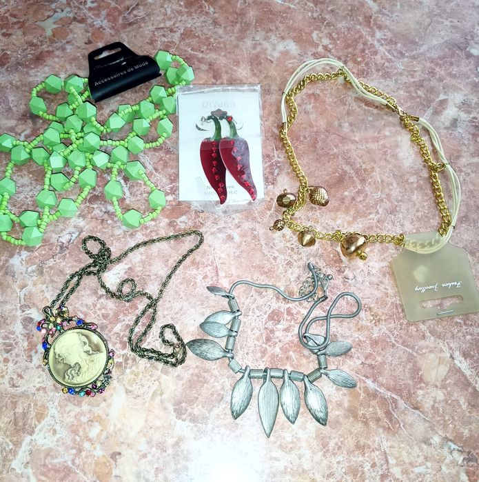 Бижутерия разная набором