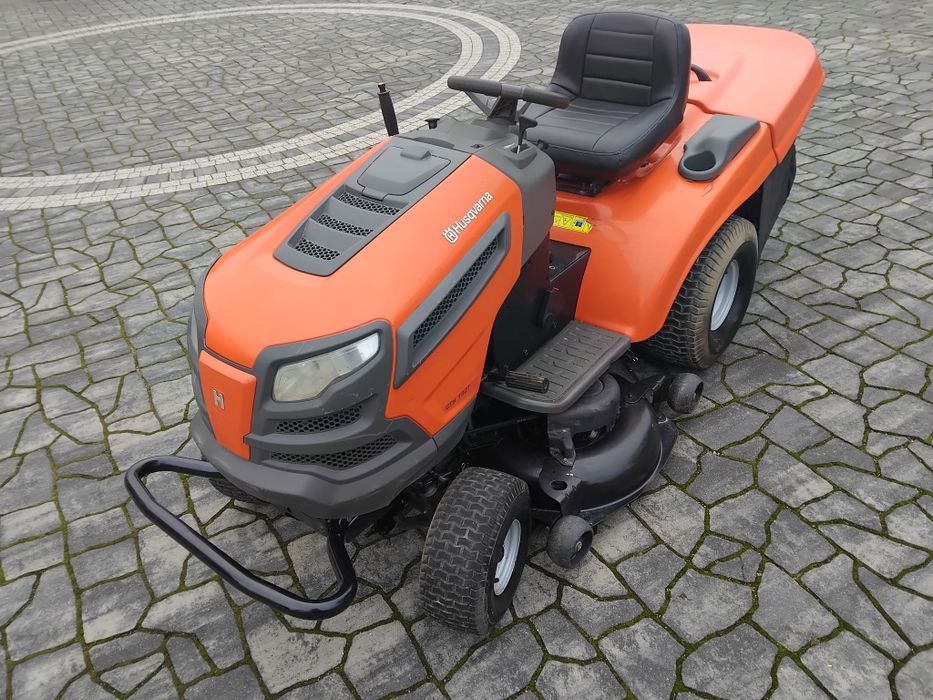 Mocny i solidny traktorek kosiarka Husqvarna 18 km pompa hydro