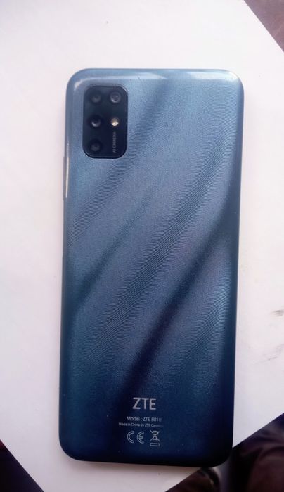 ZTE 64gb desbloqueado