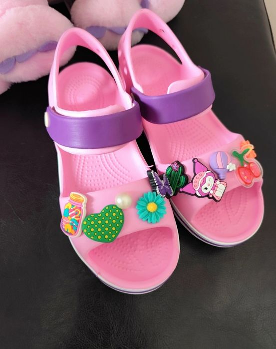 Crocs J2 32 33 wodoodporne sandały do wody plaża basen przypinki